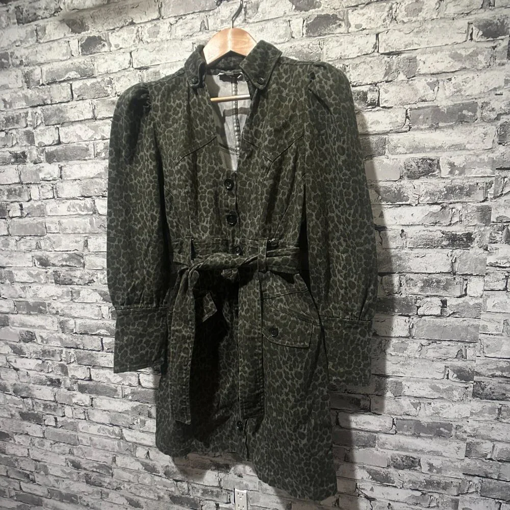 EUC Marissa Webb Mera Animal Print Cotton Canvas Jacket Womens Size 6 - Picture 2 of 15